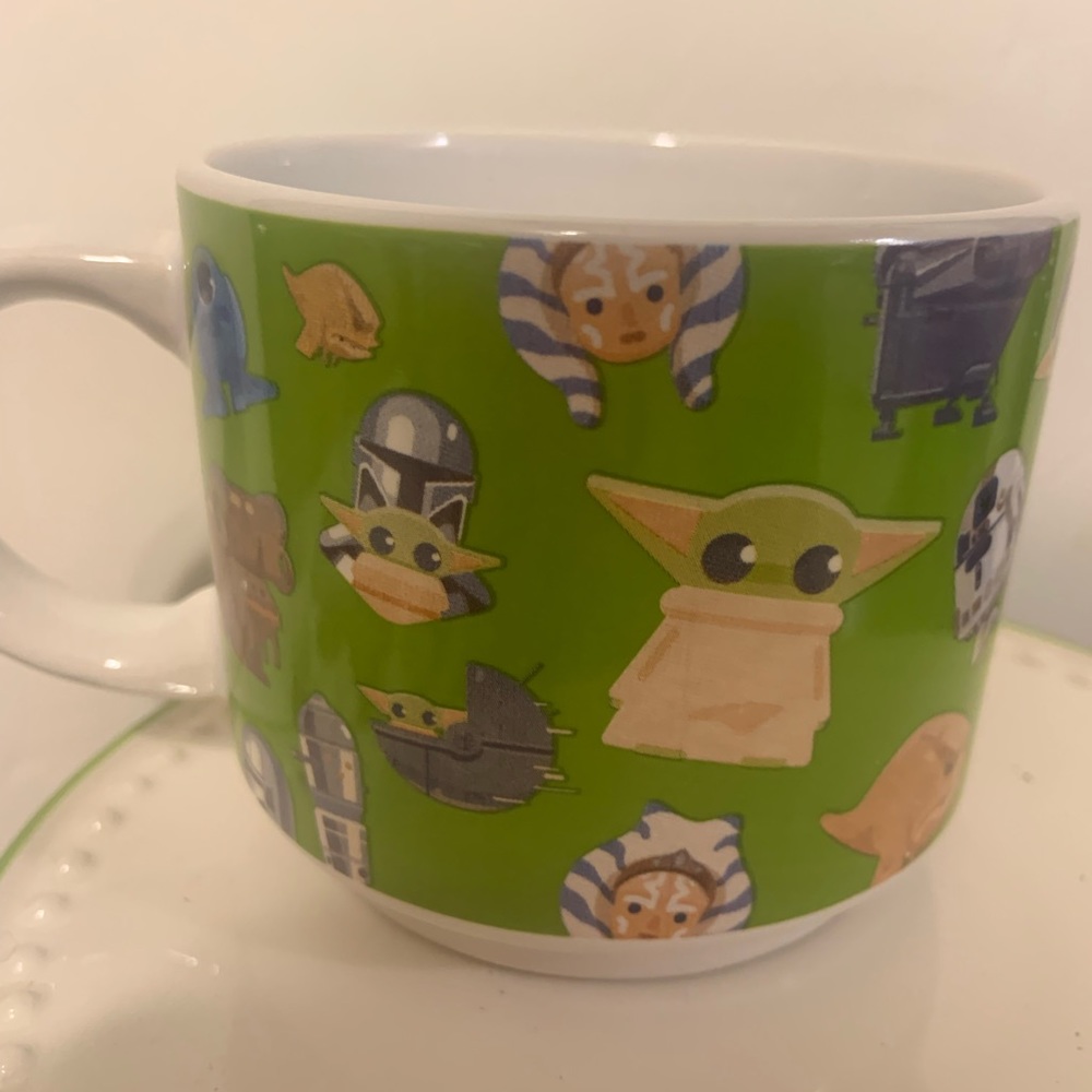 NWOT! Star Wars The Mandalorian Mug.